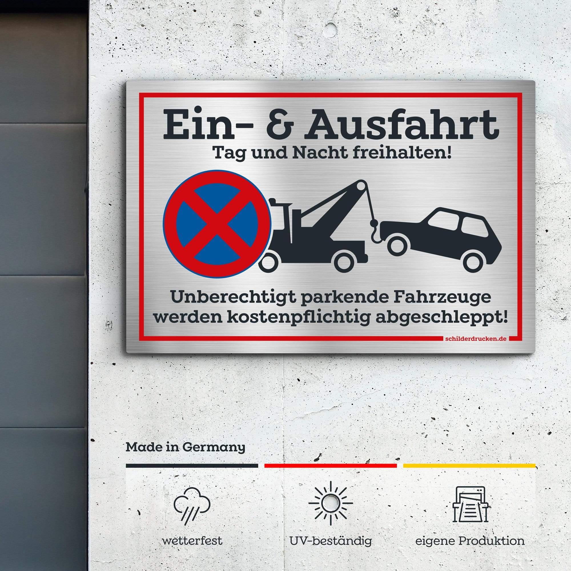 Parkplatzschild "Ein- & Ausfahrt – Tag & Nacht freihalten!" 10 x 15 cm / silber gebürstet / Alu-Dibond online drucken lassen bei schilderdrucken.de